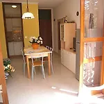 Castore 아파트